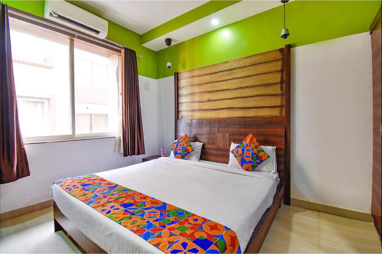 Fabhotel Ocean View Apartment, Dabolim Vieux-Goa Extérieur photo