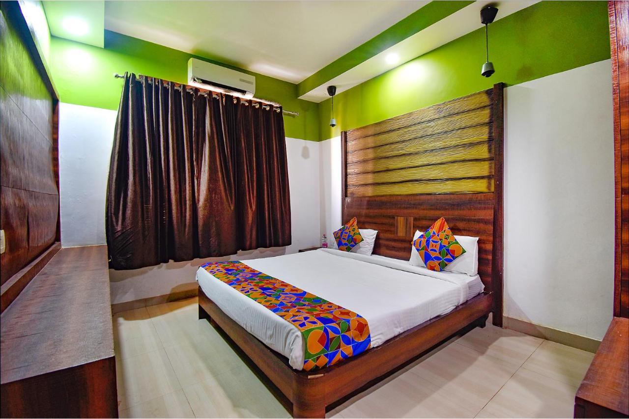 Fabhotel Ocean View Apartment, Dabolim Vieux-Goa Extérieur photo