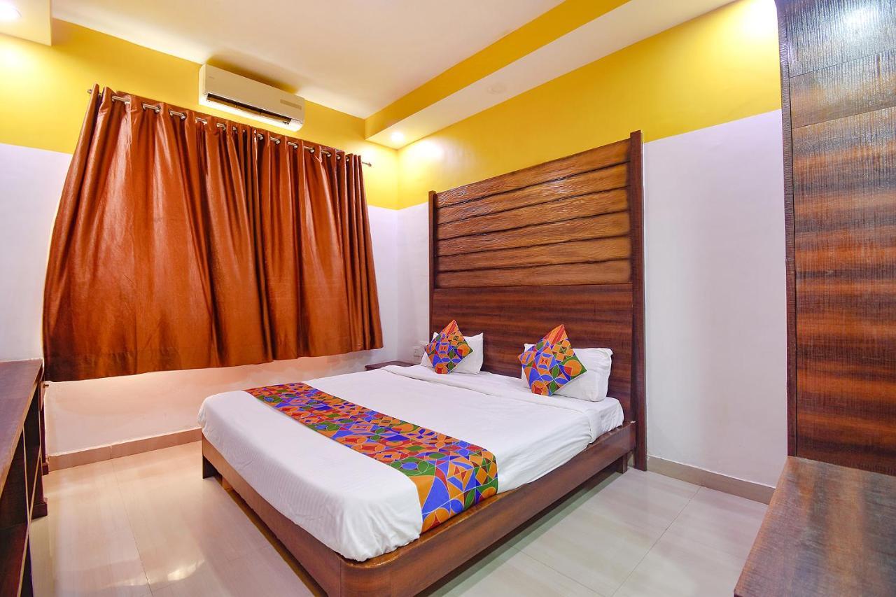 Fabhotel Ocean View Apartment, Dabolim Vieux-Goa Extérieur photo