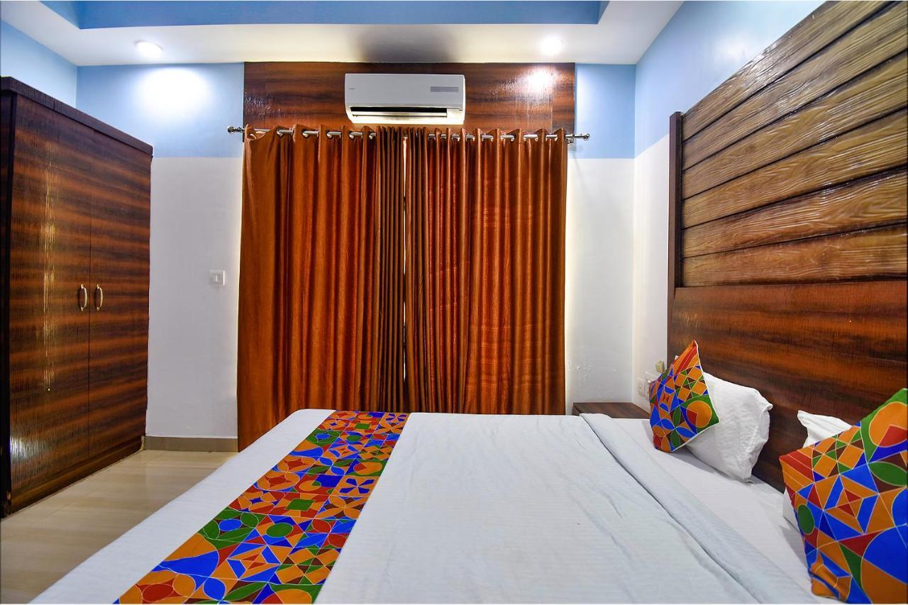 Fabhotel Ocean View Apartment, Dabolim Vieux-Goa Extérieur photo