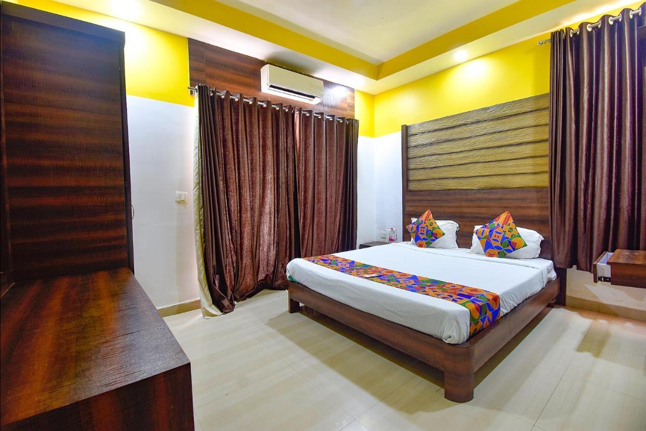 Fabhotel Ocean View Apartment, Dabolim Vieux-Goa Extérieur photo