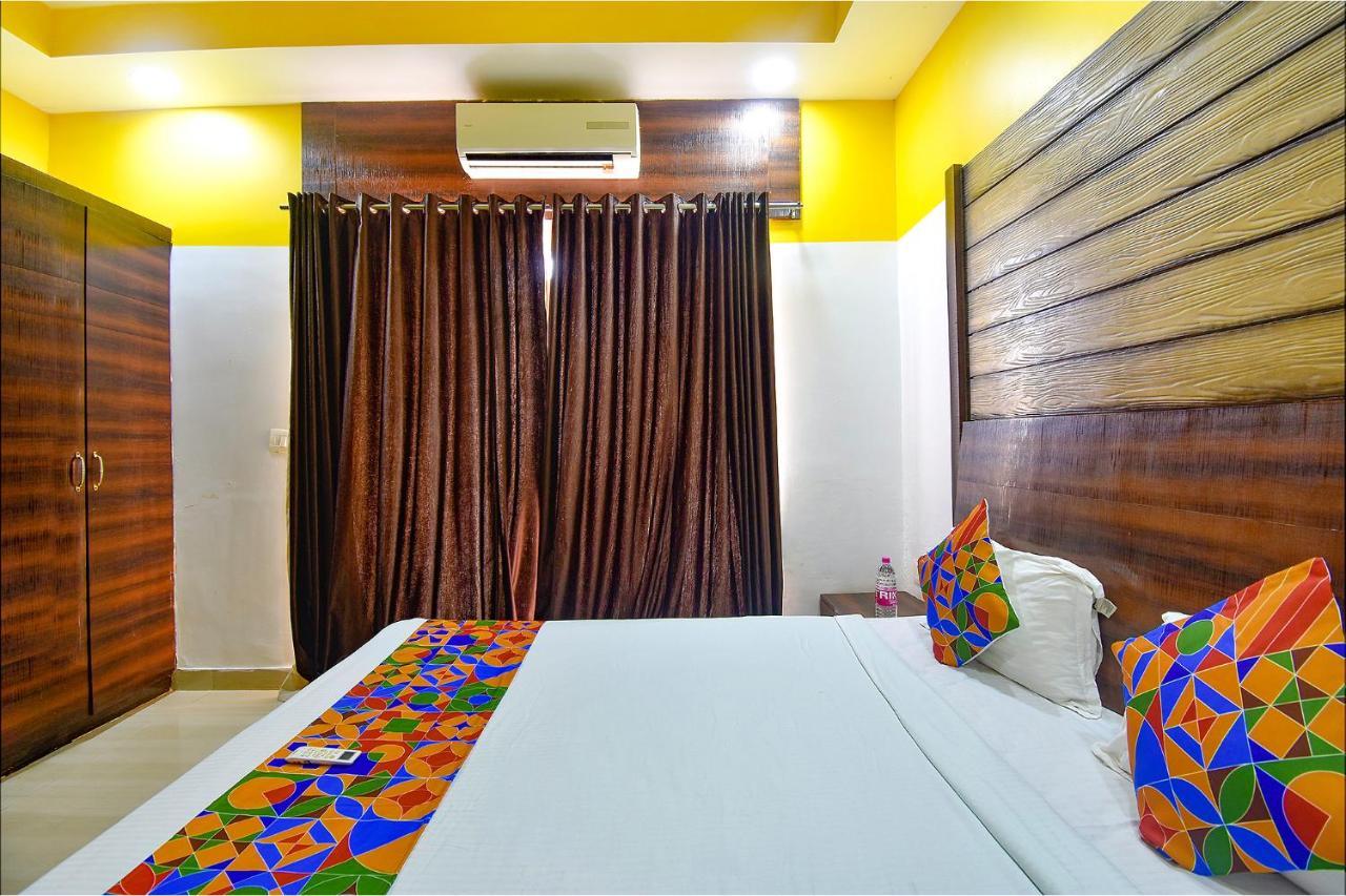 Fabhotel Ocean View Apartment, Dabolim Vieux-Goa Extérieur photo